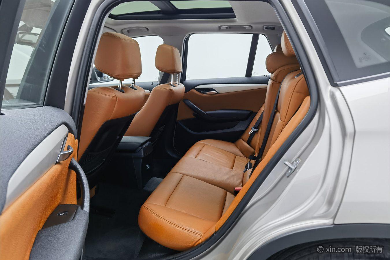 BMW X1 2014 sDrive18i Style