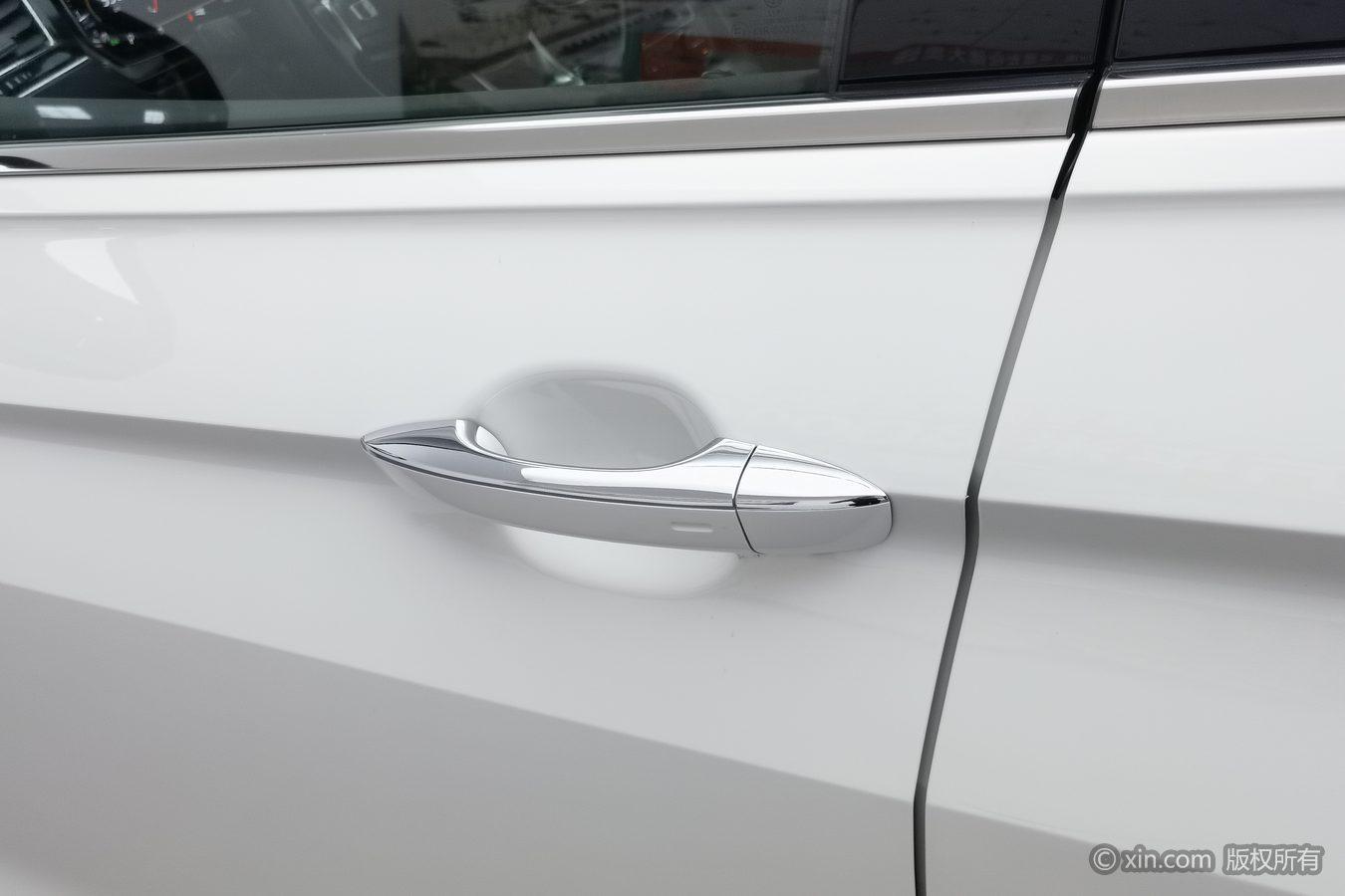 Volkswagen Tiguan L L 2021 330TSI AT R-Line