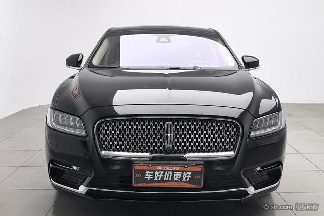 Lincoln Continental 2017 2.0 T 2 WD — фото 2
