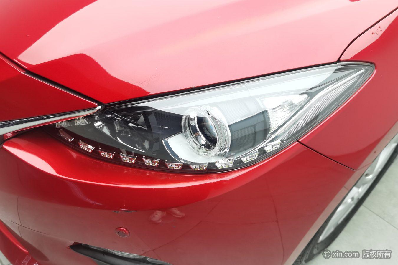 Mazda Mazda3 3 2016 1.5L AT Luxury
