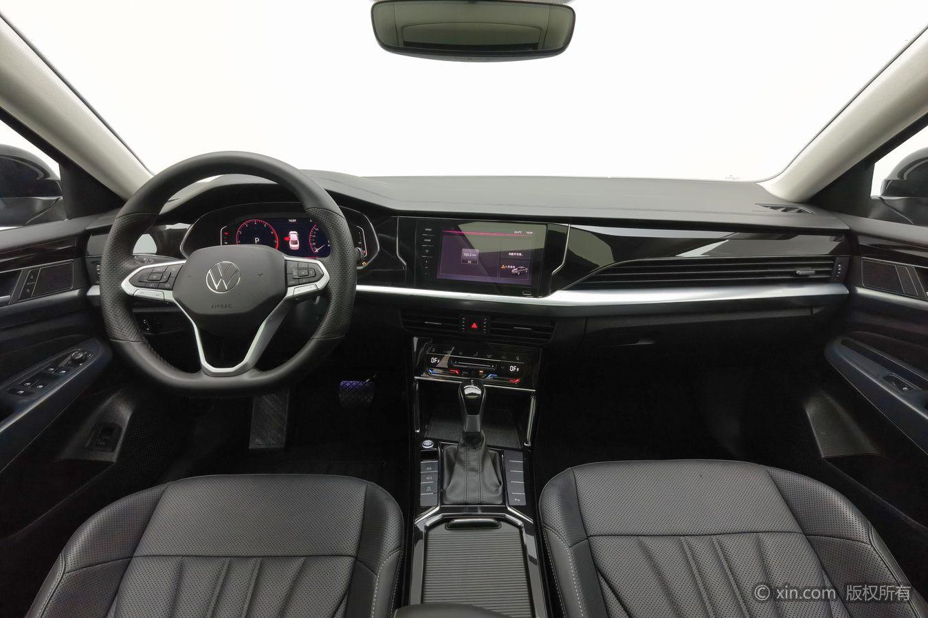 Volkswagen Passat 2024 Черный из Китая