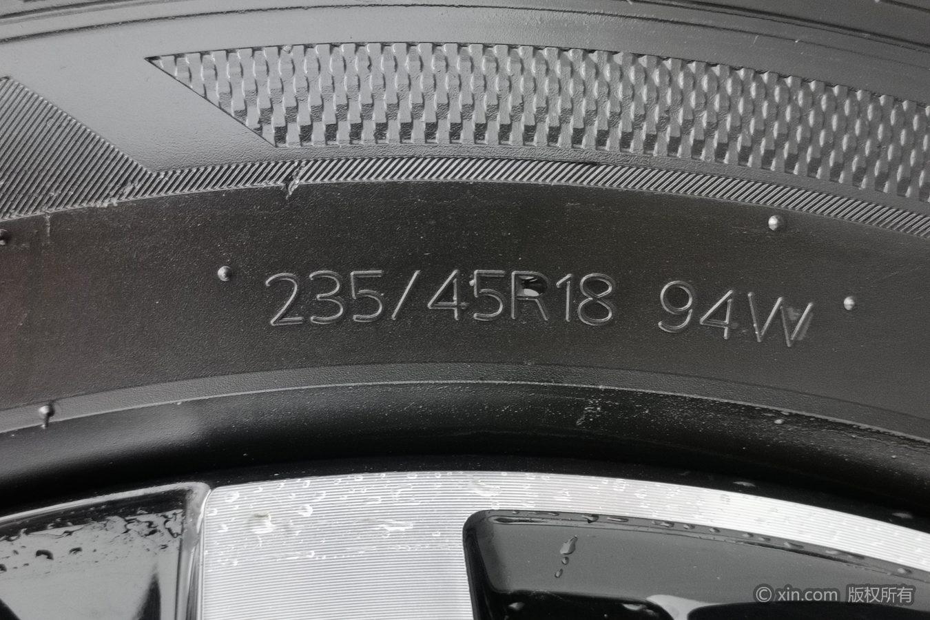 Volkswagen Passat 2024 Черный из Китая, фото 3