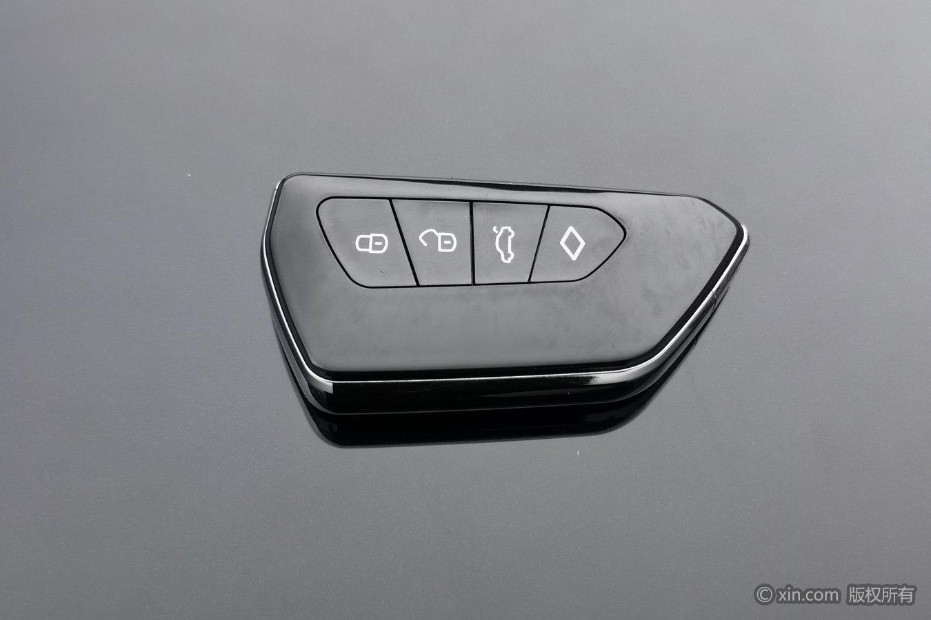 Volkswagen Passat id 4439301 из Китая 7
