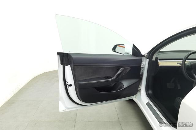 Tesla Model 3 (imported) 2019 Белый из Китая