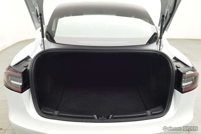 Tesla Model 3 (imported) 2019 Белый из Китая, фото 6