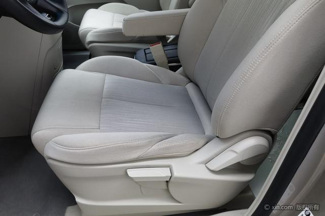 Buick GL8 2023 ES 2.0 T Comfort — фото 18