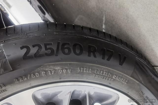 Buick GL8 2023 ES 2.0 T Comfort — фото 9