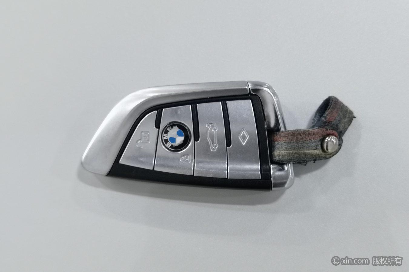 BMW 5 серииPHEV 5 PHEV 2019 530Le Luxury
