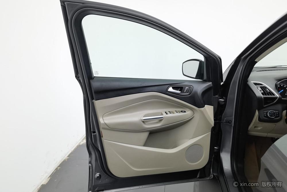 Ford Kuga, фото 21