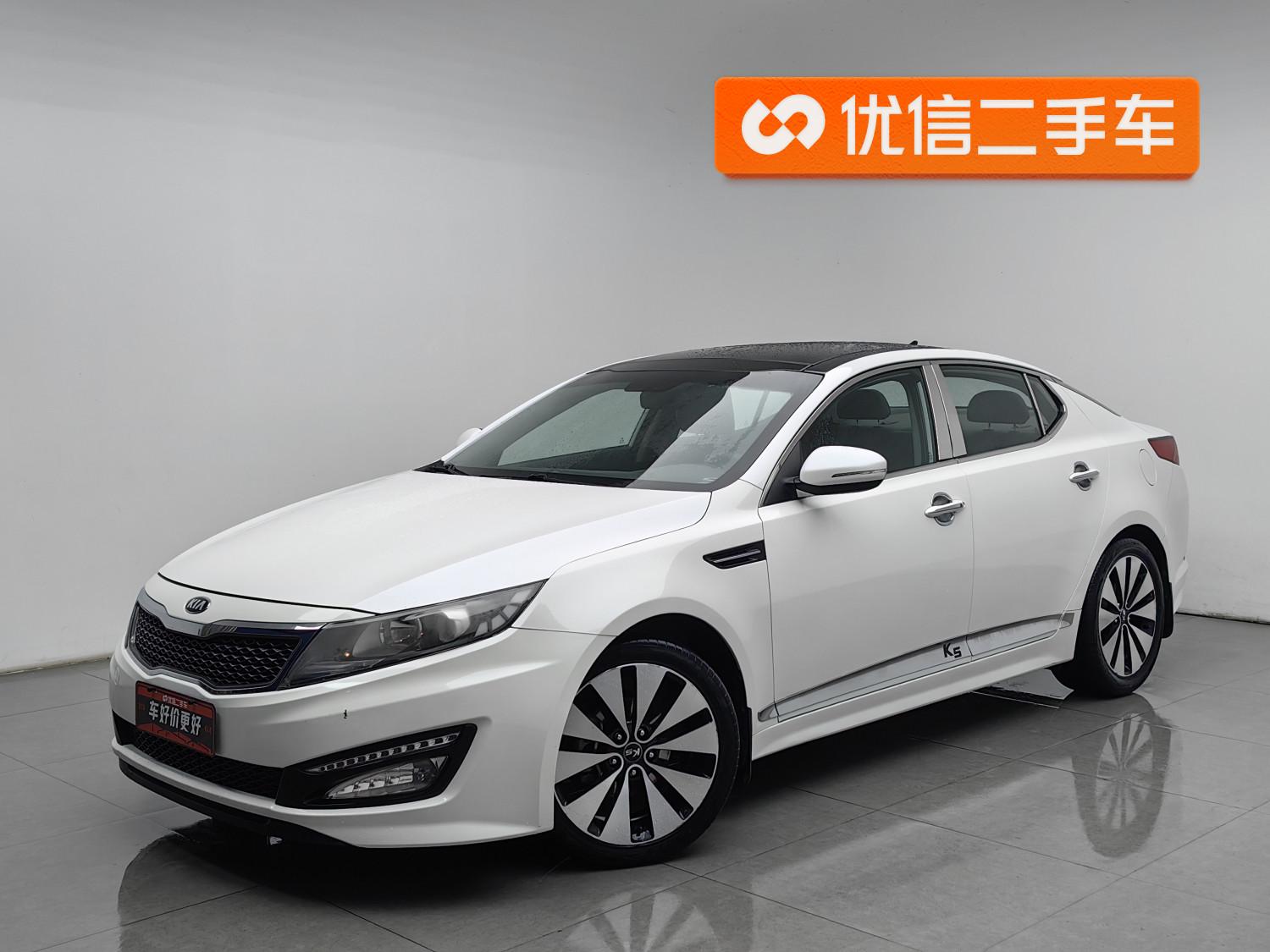 Kia K5 2012 2.0L AT DLX