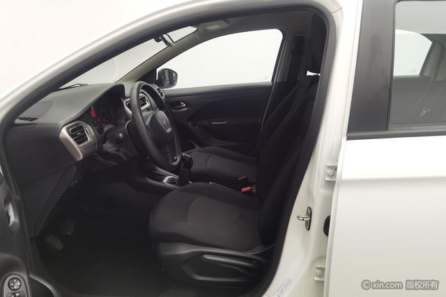 Peugeot 301 2016 1.6 L MT — фото 18