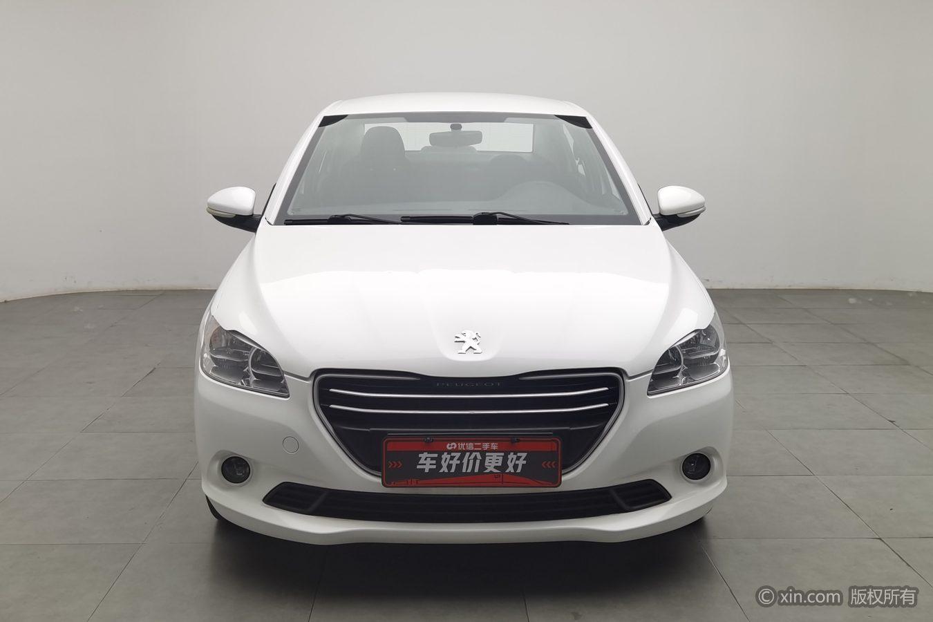 Peugeot 301 2016 1.6L MT Comfort