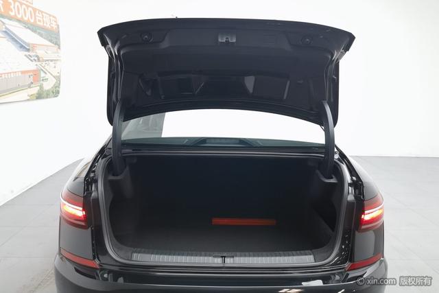 Volkswagen Passat id 4321155 из Китая 8