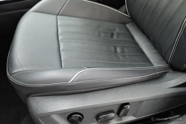 Volkswagen Passat id 4321155 из Китая 10