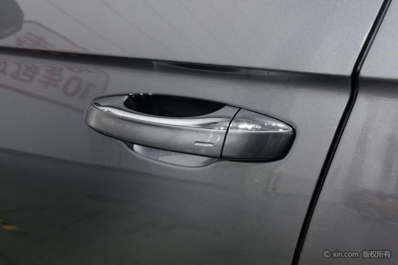 Volkswagen Tayron 2023 300TSI Luxury Plus