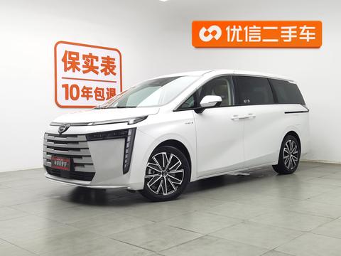 GAC Trumpchi E8 PHEV