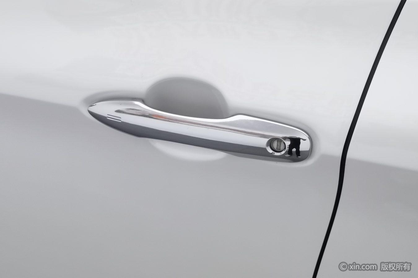 Toyota Avalon 2019 2.0L XLE Premium VI