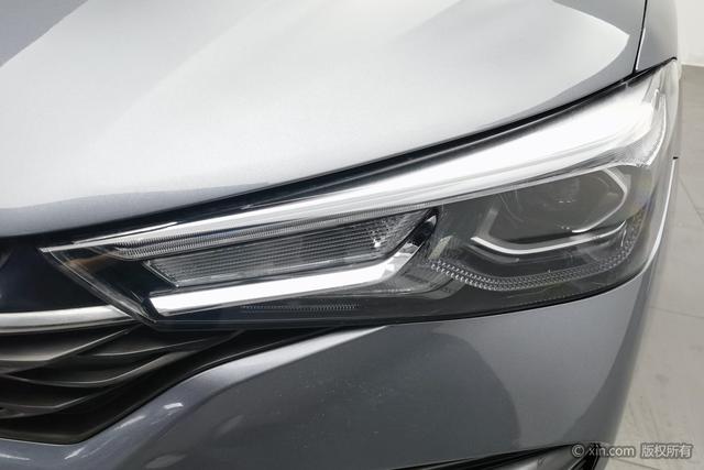 Roewe i5 2021 1.5 L CVT — фото 7
