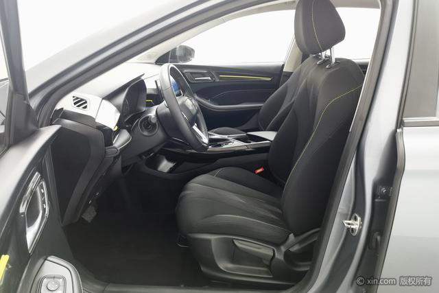 Roewe i5 2021 1.5 L CVT — фото 18