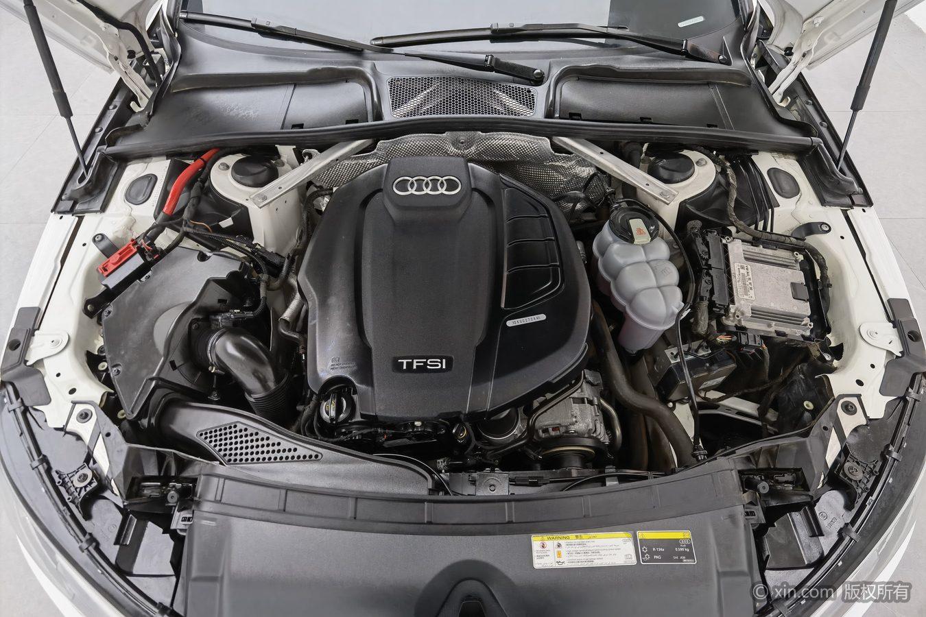 Audi A4L 2019 40 TFSI Fashion VI
