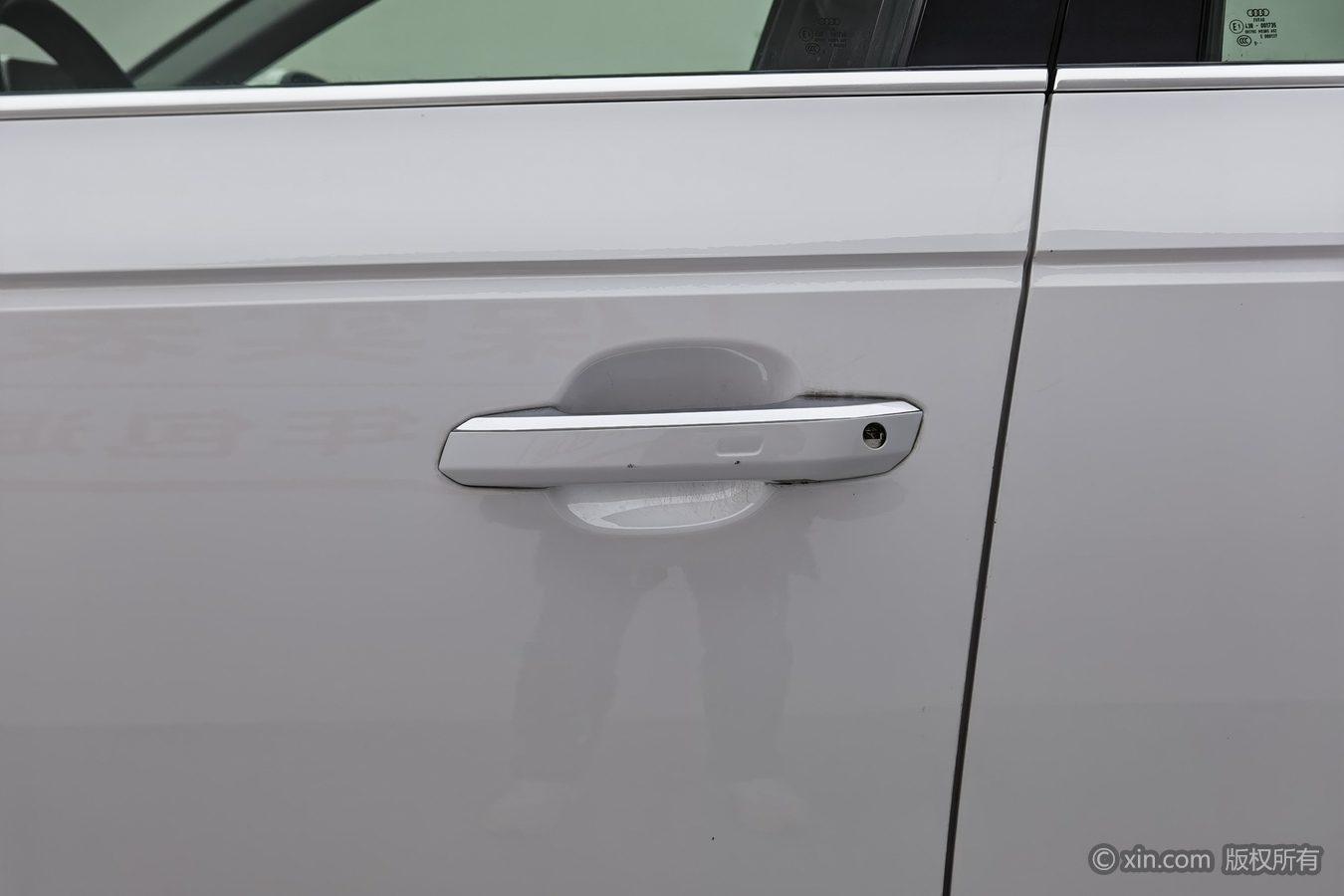 Audi A4L 2019 40 TFSI Fashion VI