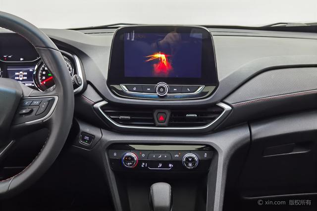 Chevrolet Orlando 2018 Redline 530 T AT (5+2 ) V — фото 12