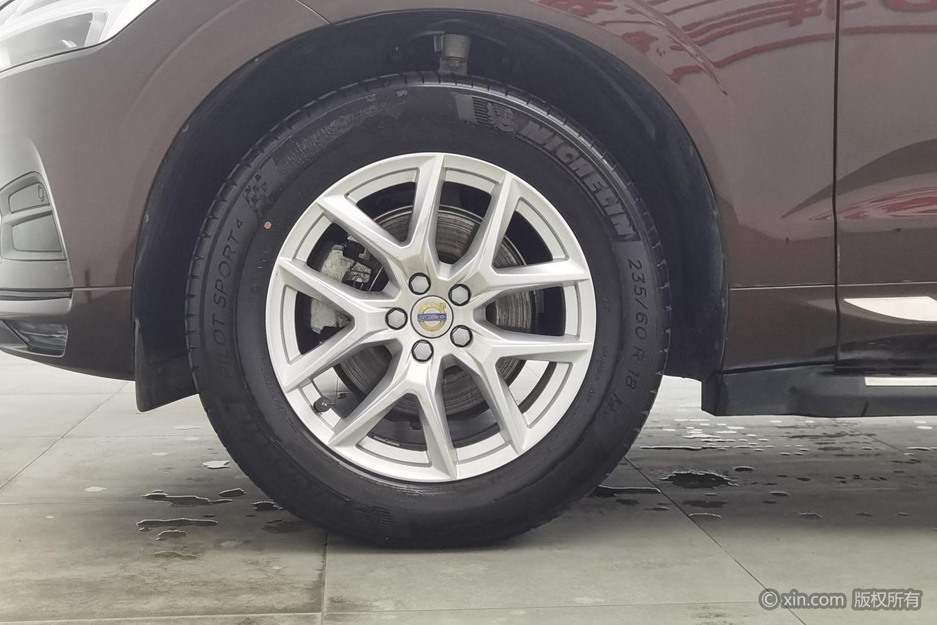 Volvo XC60 2018 T5