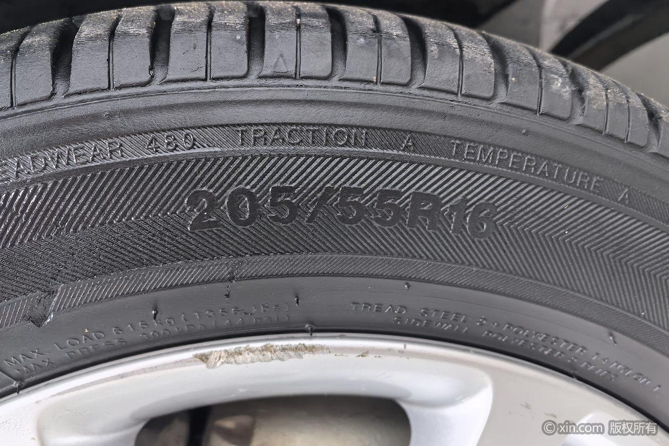Volkswagen Sagitar 2011 1.4TSI AT