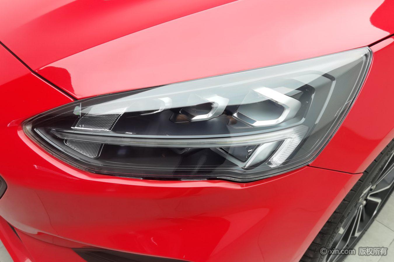 Ford Focus 2021 EcoBoost 180 AT ST Line