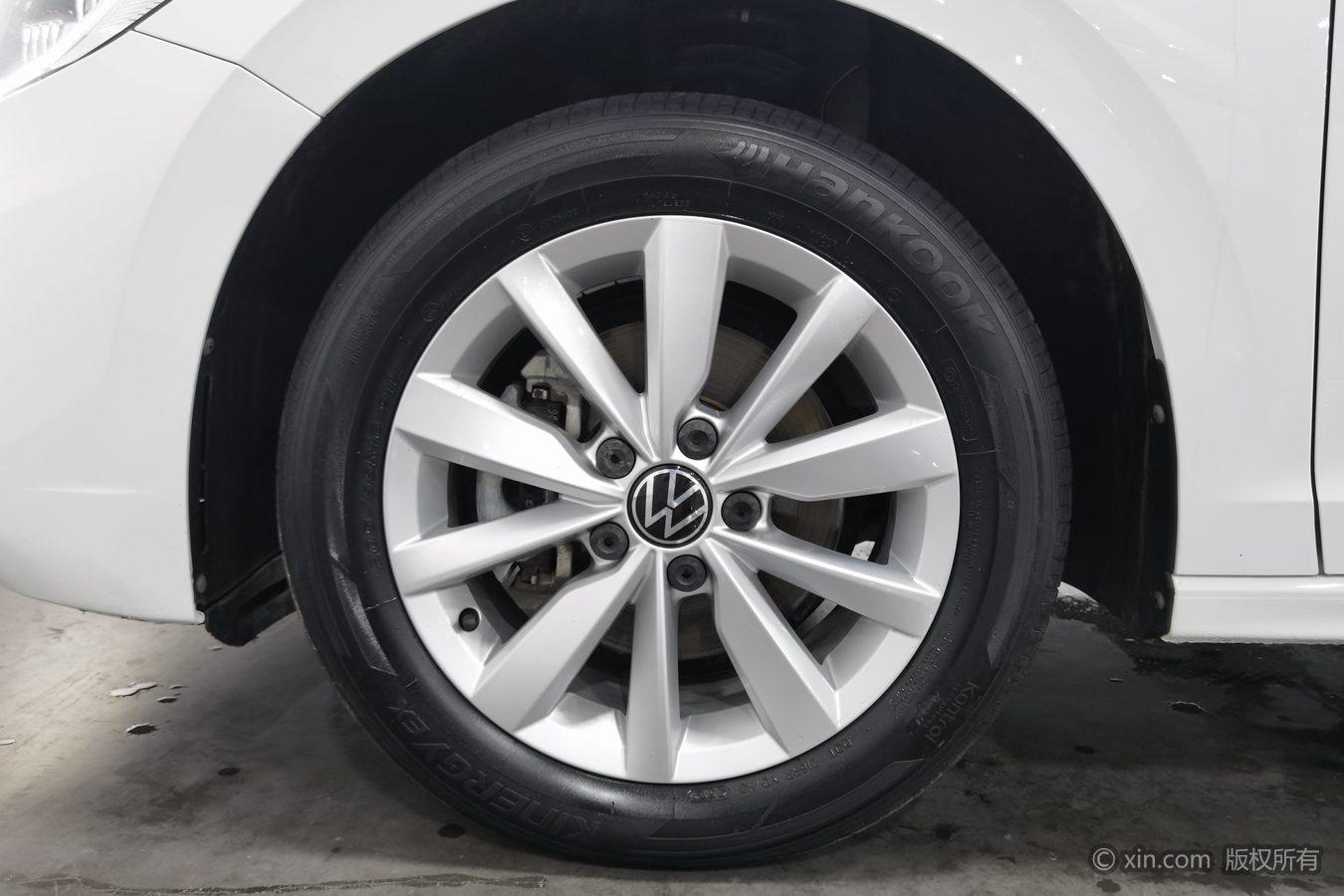 Volkswagen Bora 2020 Белый из Китая, фото 5
