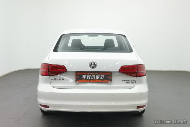 Volkswagen Sagitar 2017 1.6 L MTComfort — фото 3