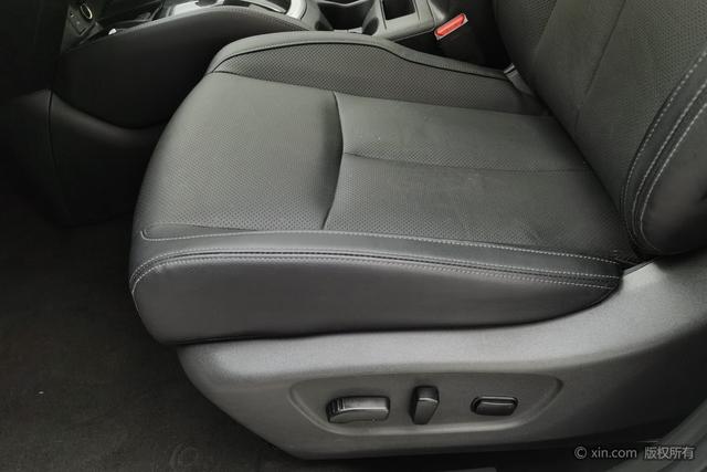 Nissan X-Trail 2023 2.0 L 2 WD — фото 18