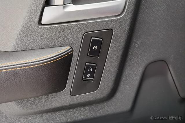 BAIC BJ40 2016 40 L 2.3 T AT 2 WD — фото 16