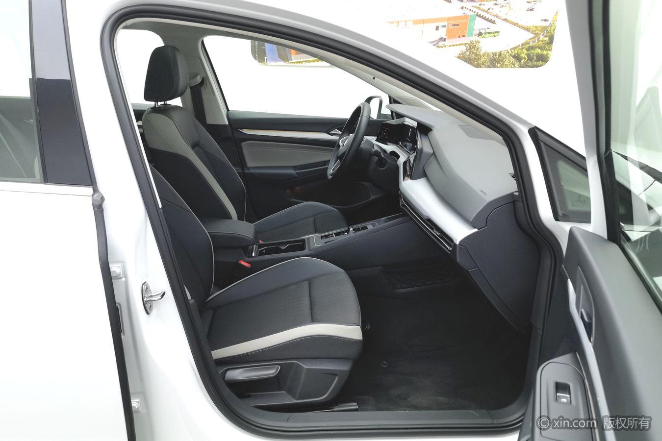 Volkswagen Golf id 4437892 из Китая 17
