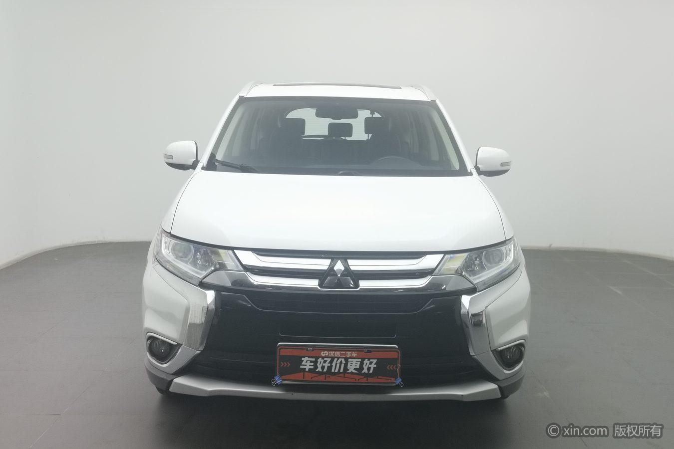 Mitsubishi Outlander 2018 2.0L 5 мест
