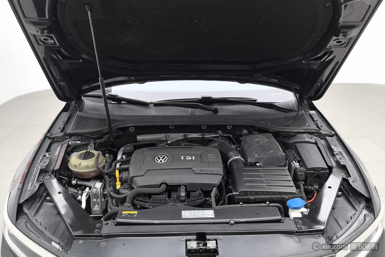 Volkswagen Magotan 2018 330TSI DSG Lead