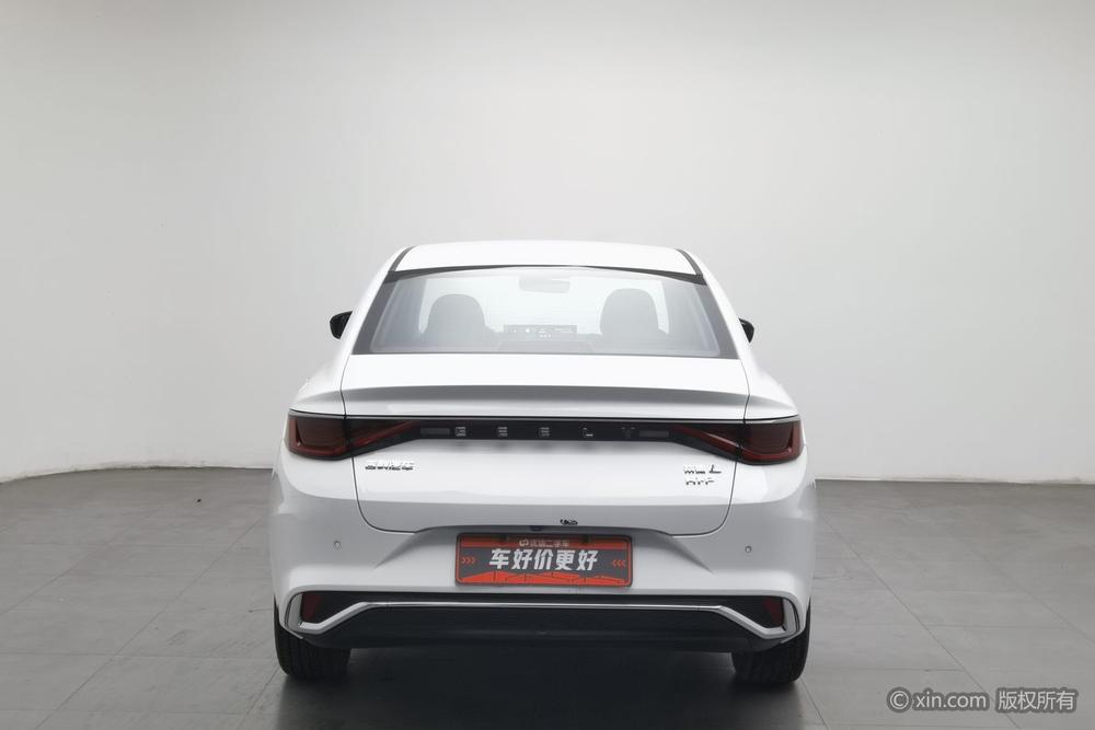 Geely Emgrand L HiP, фото 3