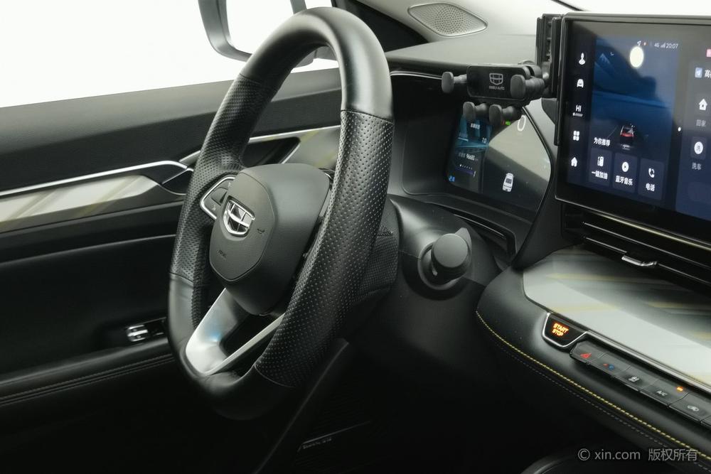 Geely Emgrand L HiP, фото 9