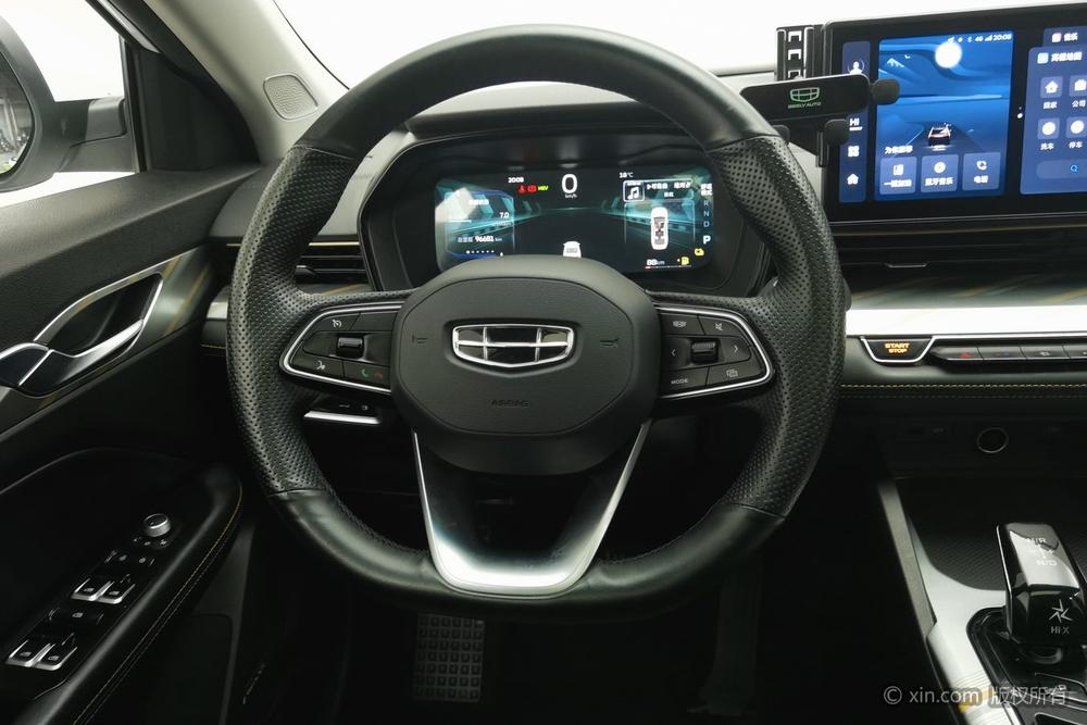 Geely Emgrand L HiP, фото 15