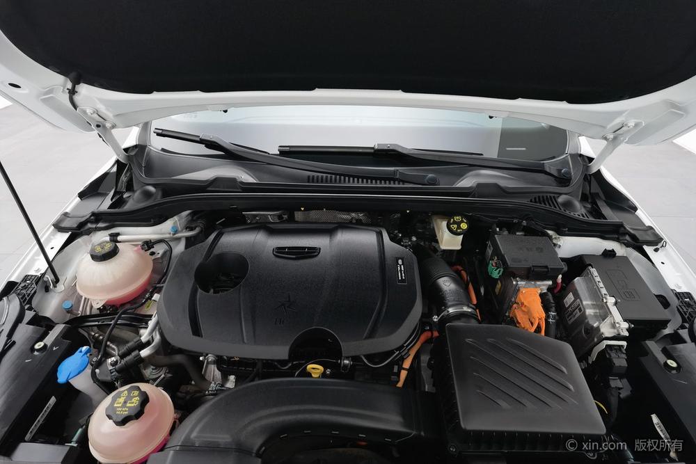 Geely Emgrand L HiP, фото 5