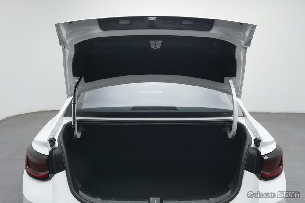 Geely Emgrand L HiP, фото 24