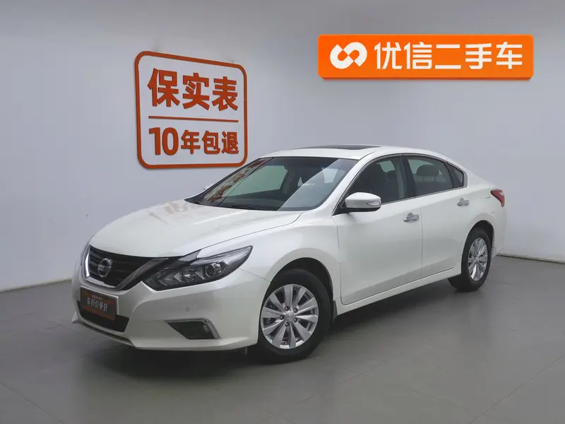 Nissan Teana 2.0 L XL