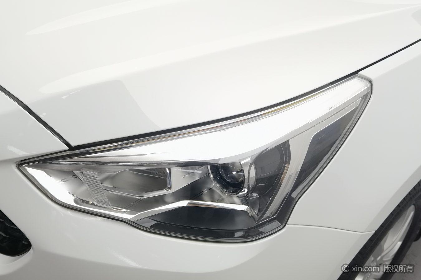 Haval M6 2019 1.5T DCT Elite V