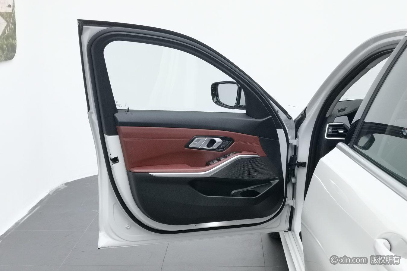 BMW 3 series id 4426696 из Китая 12