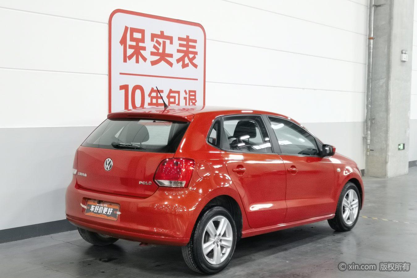 Volkswagen Polo 2011 1.4L AT