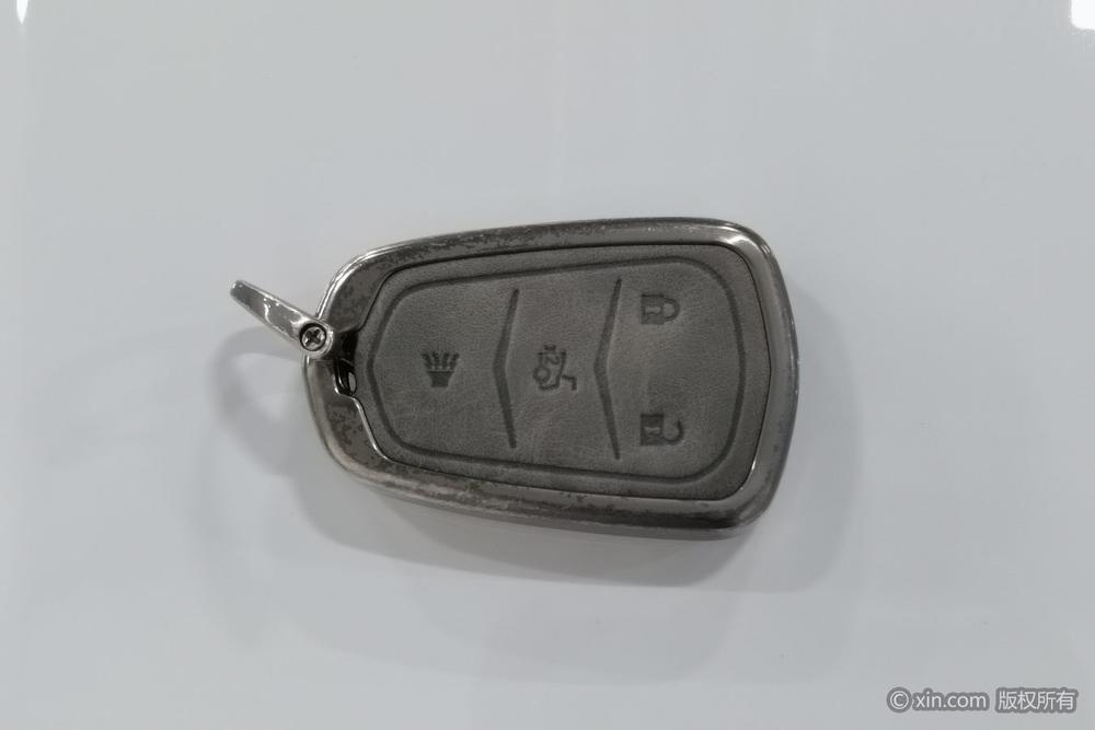 Заказать Cadillac Cadillac ATS-L 2017 года за 3 949 836 ₽  из Китая
