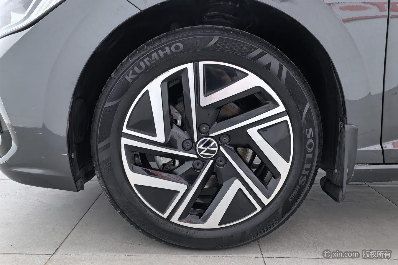 Volkswagen Sagitar 2023 300TSI DSG
