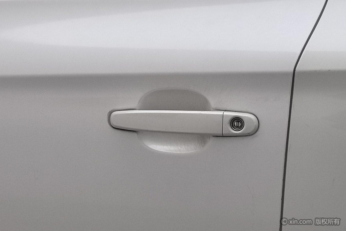 Changan Eado 2015 1.6L AT Luxury