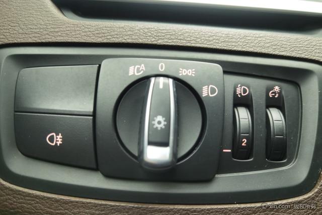BMW X1 2020 s Drive 20 Li — фото 17