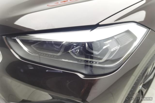 BMW X1 2020 s Drive 20 Li — фото 7